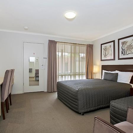 Elm Tree Motel Warrnambool Exterior foto