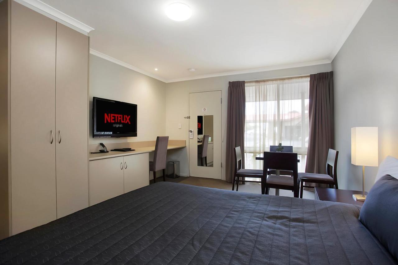 Elm Tree Motel Warrnambool Exterior foto