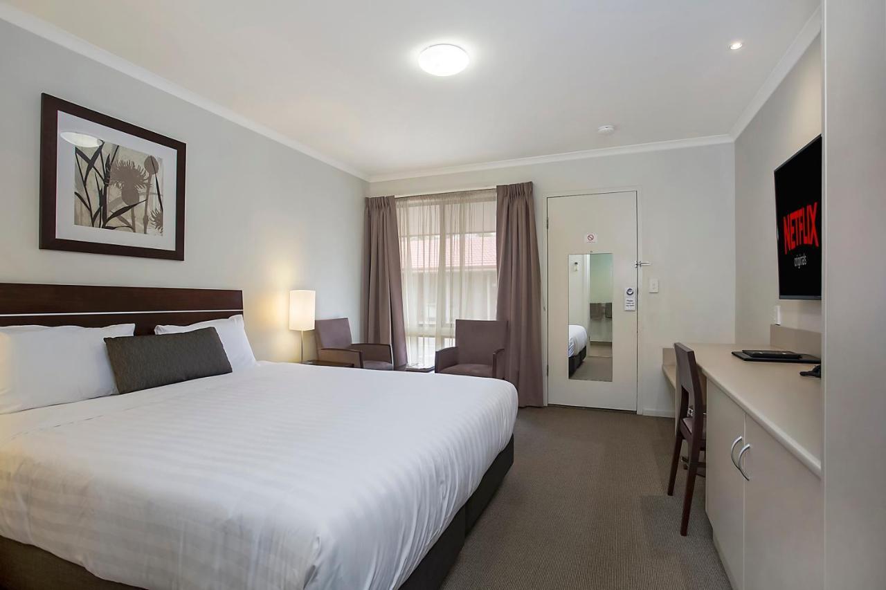 Elm Tree Motel Warrnambool Exterior foto